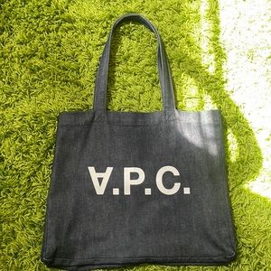 A.P.C tote